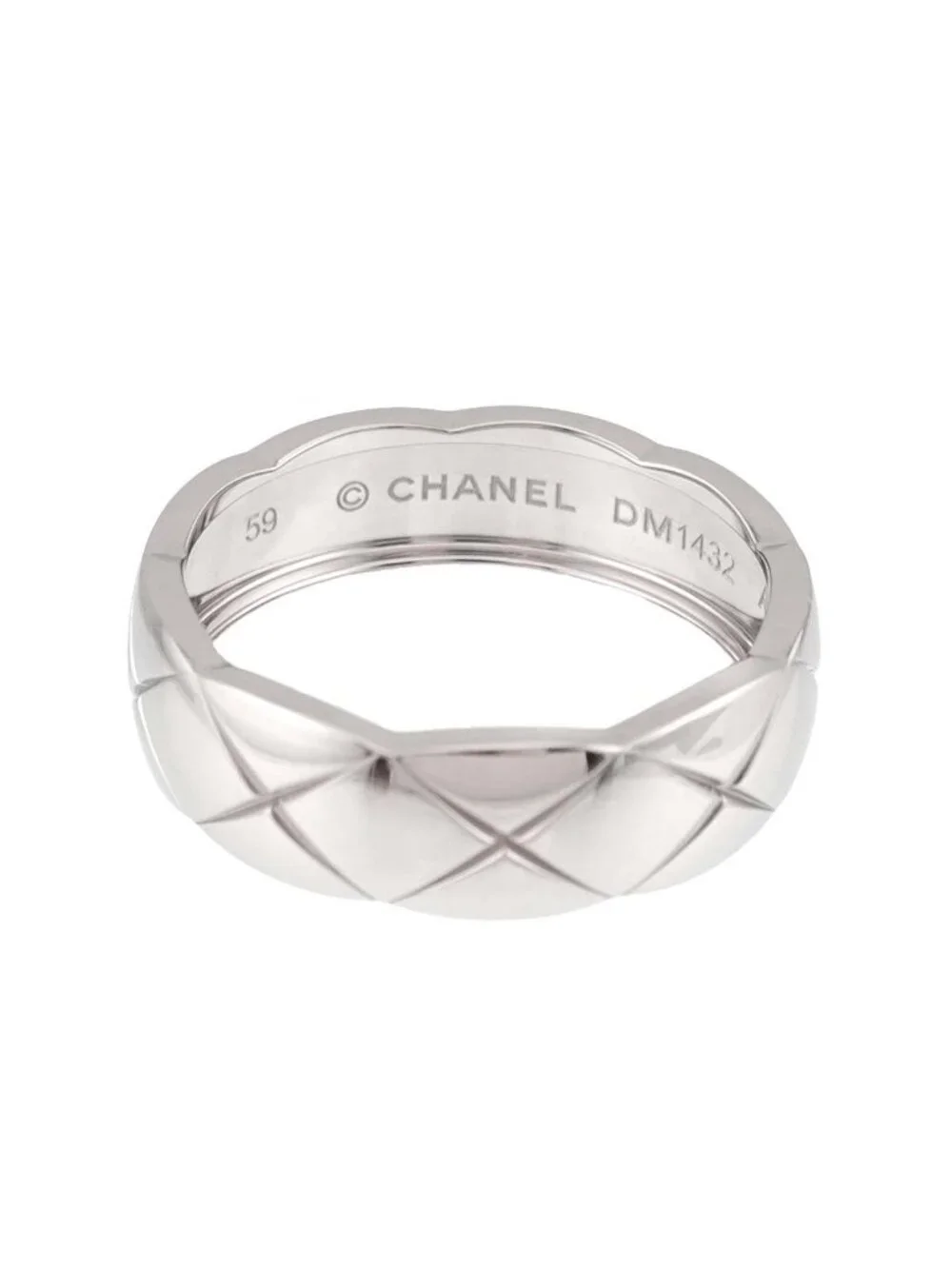 Chanel Coco Crush 59 Ring 18k WG 750 Quilted